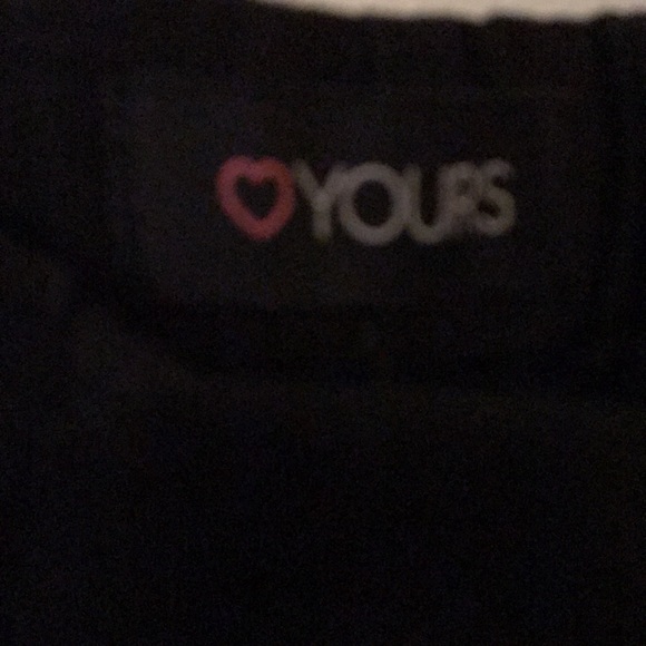 Heart Yours Black Skirt size 28 - Picture 3 of 6